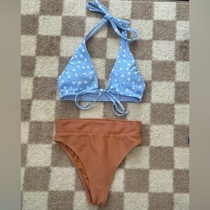 hollister bikini top & billabong bottoms